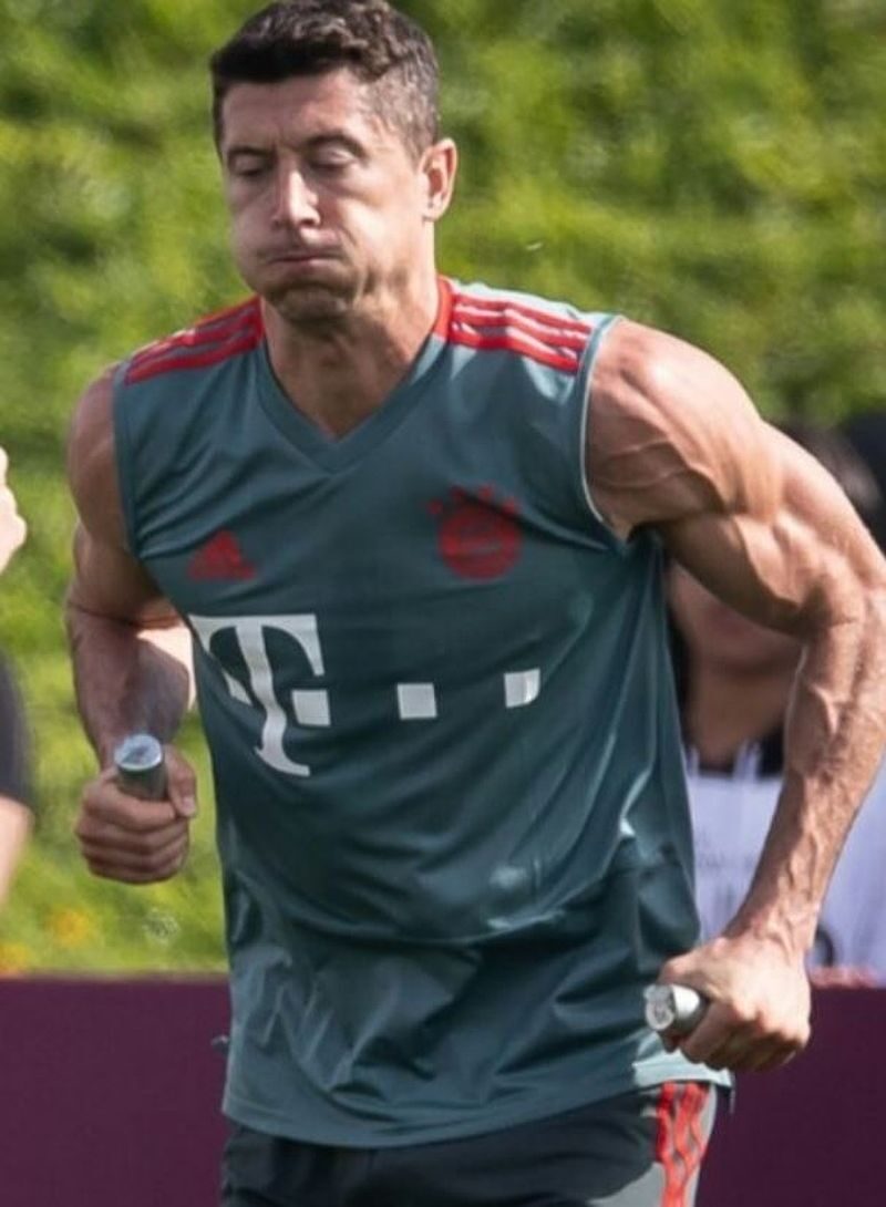 Dàn cầu thủ chuộng thân hình cơ bắp