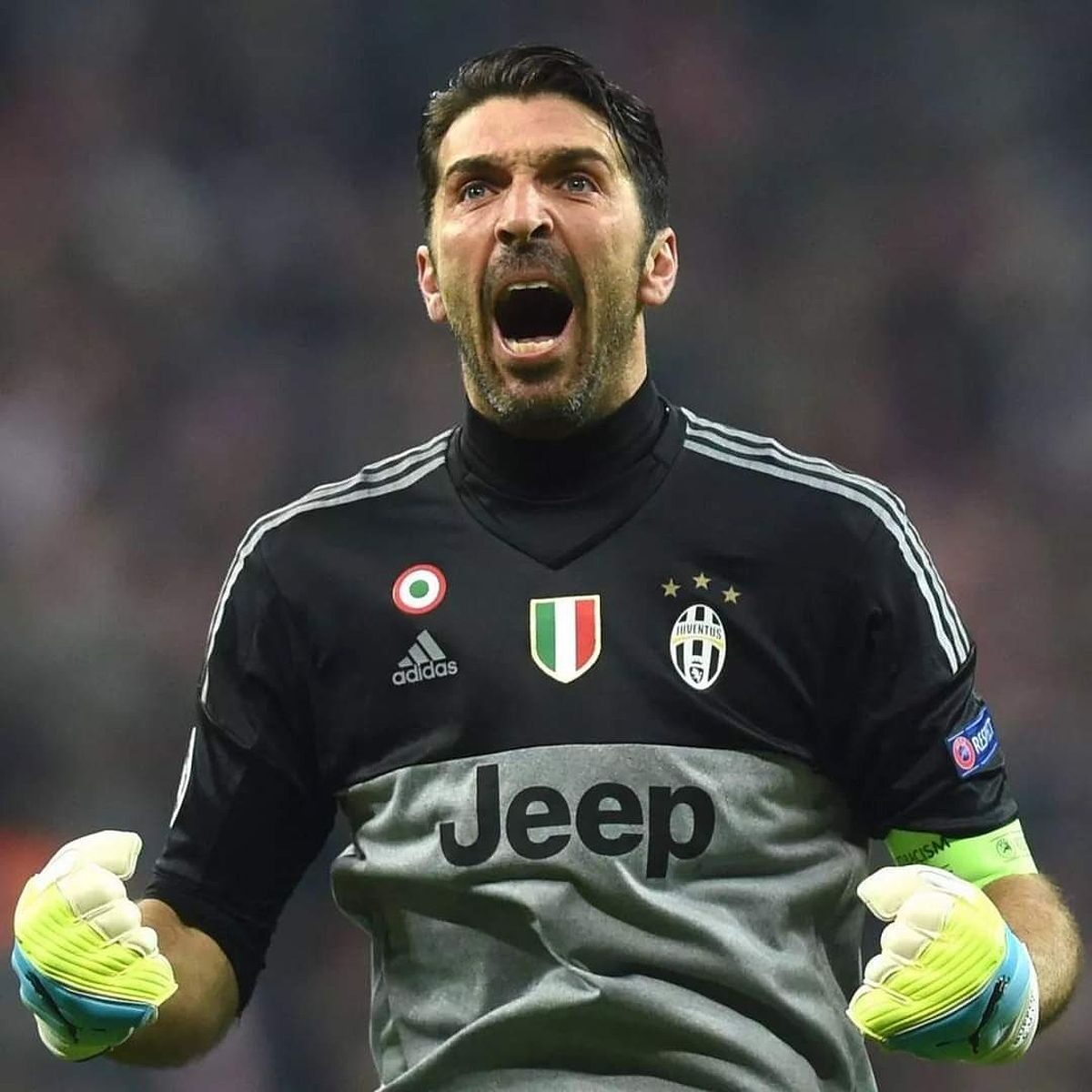 Gianluigi Buffon - Thủ môn vĩ đại