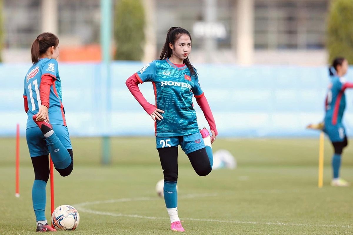 Lê Thị Bảo Trâm trong trang phục thời trang