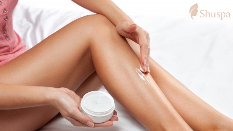 Cần chăm sóc da kĩ lưỡng và tuân thủ những chỉ định của bác sĩ hoặc chuyên gia sau khi triệt lông vùng bikini