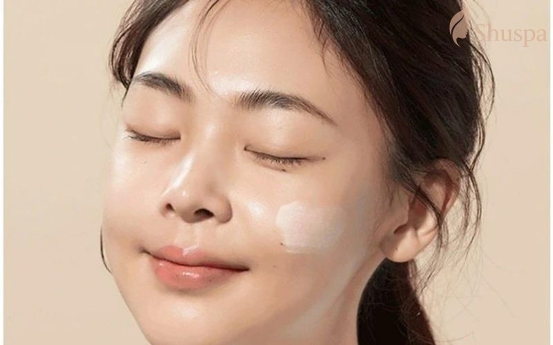 Một số thành phần nên tránh sử dụng khi lựa chọn kem chống nắng cho da dầu