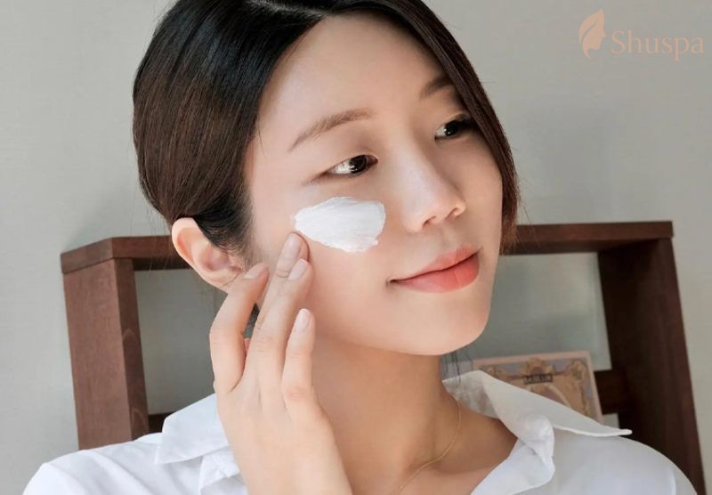 Một số loại kem chống nắng cho da dầu mụn cho mọi người tham khảo